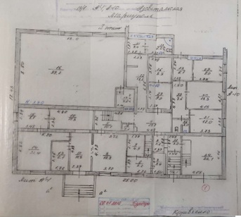 Банк (приміщення) (12/100 часток), загальною площею 778,90 кв.м, за адресою: Донецька обл., м. Маріуполь, вулиця Азовстальська за №19/1. Реєстровий №321 в реєстровій книзі №1. Інвентарний № 105633. Основні засоби у кількості 7 одиниць
