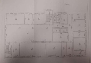 Будівля банку (А) з господарською спорудою (Б), загальною площею 2 175,4 кв. м, за адресою: Донецька обл., м. Шахтарськ, вулиця Берегового, будинок 9а. Реєстраційний номер об`єкту нерухомого майна: 25758950. Інвентарний № 95659. Господарська споруда (Б) з будівлею банку (А), загальною площею 2 175,4 кв. м, за адресою: Донецька обл., м. Шахтарськ, вулиця Берегового, будинок 9а. Реєстраційний номер об`єкту нерухомого майна: 25758950. Інвентарний № 94397. Основні засоби у кількості 33 одиниці