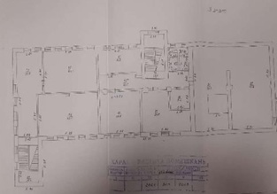 Будівля банку (А) з господарською спорудою (Б), загальною площею 2 175,4 кв. м, за адресою: Донецька обл., м. Шахтарськ, вулиця Берегового, будинок 9а. Реєстраційний номер об`єкту нерухомого майна: 25758950. Інвентарний № 95659. Господарська споруда (Б) з будівлею банку (А), загальною площею 2 175,4 кв. м, за адресою: Донецька обл., м. Шахтарськ, вулиця Берегового, будинок 9а. Реєстраційний номер об`єкту нерухомого майна: 25758950. Інвентарний № 94397. Основні засоби у кількості 33 одиниці