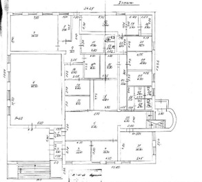 Будівля банку, загальною площею 923,40 кв. м, за адресою: Донецька обл., м. Макіївка, вулиця Кірова (назва нечинна), будинок 51. Реєстраційний номер об’єкта нерухомого майна: 20598568. Інвентарний № 95249. Основні засоби у кількості 7 одиниць