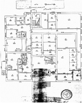 Будівля, загальною площею 1 231,7 кв. м, за адресою: Луганська обл., м. Хрустальний (Красний Луч), вулиця Ялтинська, 4 -``а``. Реєстровий номер 93 в реєстровій книзі №1. Інвентарний № 86457. Гараж, загальною площею 211,7 кв. м, за адресою: Луганська обл., м. Хрустальний (Красний Луч), вулиця Ялтинська, 4 -``а``. Реєстровий номер 93 в реєстровій книзі №1. Інвентарний № 86458. Земельна ділянка, площею 0,1837 га (кадастровий номер 4411600000:08:014:0001), за адресою: Луганська обл., м. Хрустальний (Красний Луч), вулиця Ялтинська, 4 -а. Цільове призначення - для комерційного використання (розміщення та обслуговування будівлі філії ``Відділення Промінвестбанку в м. Красний Луч Луганської області ``). Інвентарний номер 86463. Основні засоби у кількості 38 шт