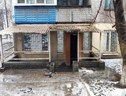 Нежиле приміщення, загальною площею 120,3 кв.м, за адресою: Донецька обл., м. Маріуполь, вулиця Курчатова, будинок 51, приміщення 73. Реєстраційний номер об`єкту нерухомого майна: 8371045. Інвентарний № 103872. Основні засоби у кількості 2 шт