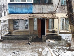 Нежиле приміщення, загальною площею 120,3 кв.м, за адресою: Донецька обл., м. Маріуполь, вулиця Курчатова, будинок 51, приміщення 73. Реєстраційний номер об`єкту нерухомого майна: 8371045. Інвентарний № 103872. Основні засоби у кількості 2 шт