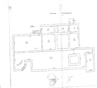 Нежитлова будівля, загальною площею 1 483,0 кв.м, за адресою: Автономна Республіка Крим, м. Джанкой, вул. Жовтнева, буд. 82. Реєстраційний номер: 6415312. Інвентарний № 88537. Основні засоби у кількості 18 шт