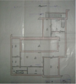 Приміщення банку, загальною площею 1 003,5 кв.м, за адресою: Автономна Республіка Крим, м. Феодосія, вул. Назукіна, №3. Реєстровий номер 298 на стр. 70 в реєстровій книзі №3а. Інвентарний № 88576. Основні засоби у кількості 31 шт