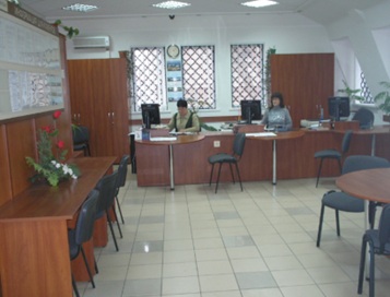 Приміщення магазину №8 ``Аджимушкай``, загальною площею 201,7 кв.м, за адресою: Автономна Республіка Крим, м. Керч, вулиця Дубиніна, 20-а (К. Маркса, 36). Реєстровий номер 123. Інвентарний № 88207. Нежиле приміщення, загальною площею 238,0 кв.м, за адресою: Автономна Республіка Крим, м. Керч, вулиця Маркса Карла, будинок 36. Реєстраційний номер об’єкта нерухомого майна: 722076. Інвентарний № 88253. Майнові права на надбудову третього поверху, загальною площею 212,5 кв.м, за адресою: Автономна Республіка Крим, м. Керч, вулиця Маркса Карла, будинок 36. Інвентарний № 88354. Майнові права на прибудову (до існуючої будівлі), загальною площею 129,00 кв.м, за адресою: Автономна Республіка Крим, м. Керч, вулиця Маркса Карла, будинок 36. Інвентарний № 88206